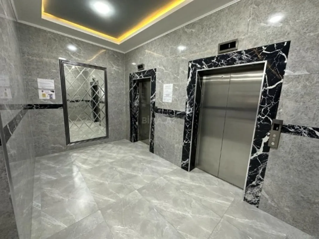 Satılır 2 otaqlı mənzil 80 m²