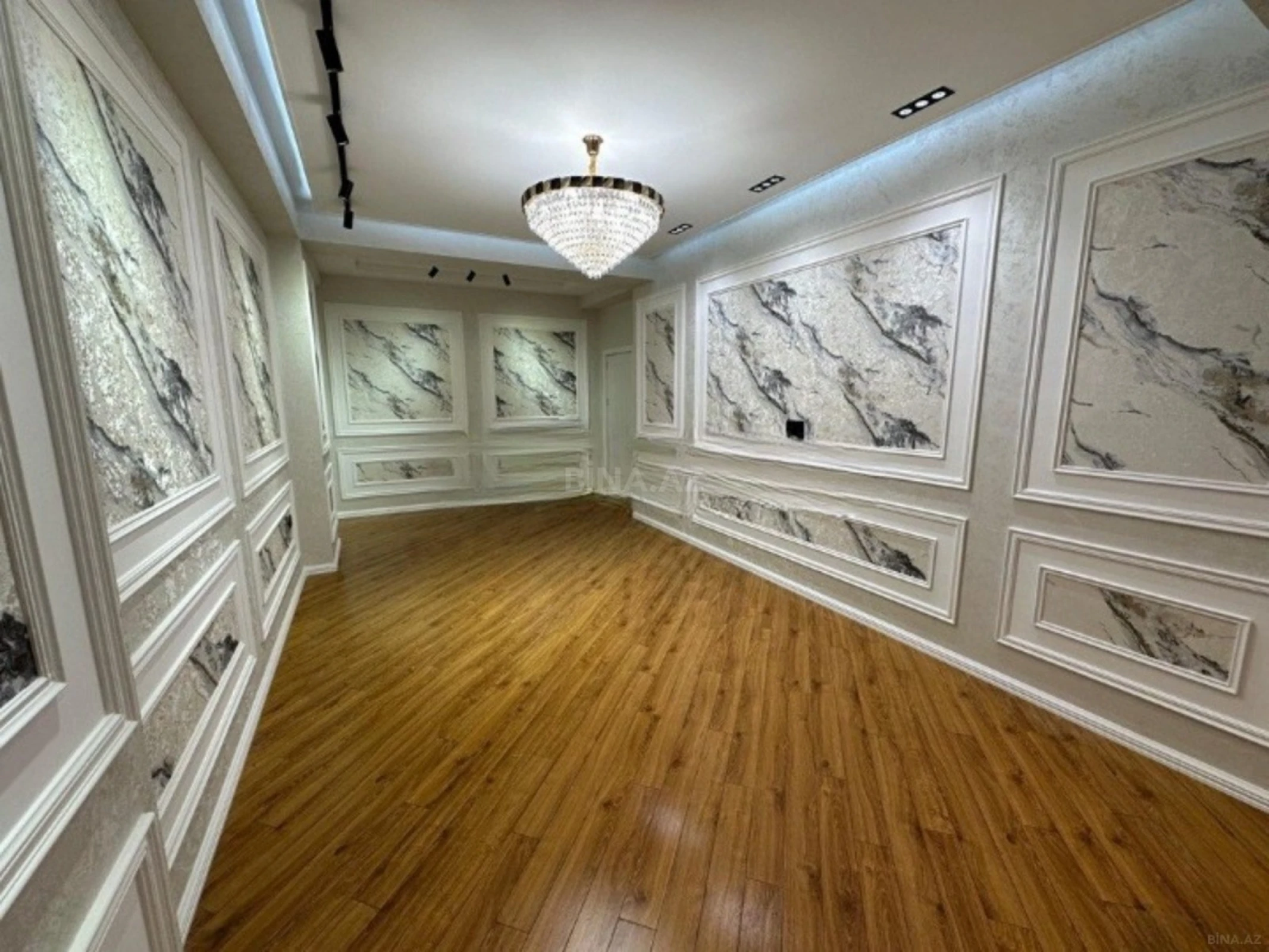 Satılır 2 otaqlı mənzil 80 m²