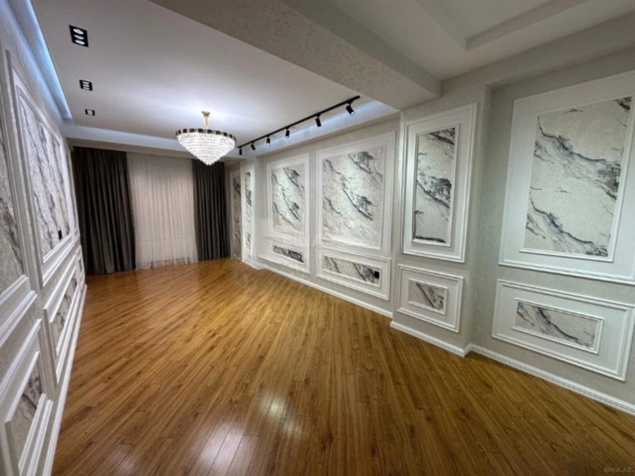 Satılır 2 otaqlı mənzil 80 m²