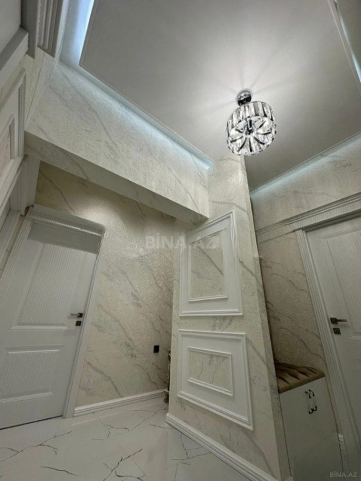 Satılır 2 otaqlı mənzil 80 m²