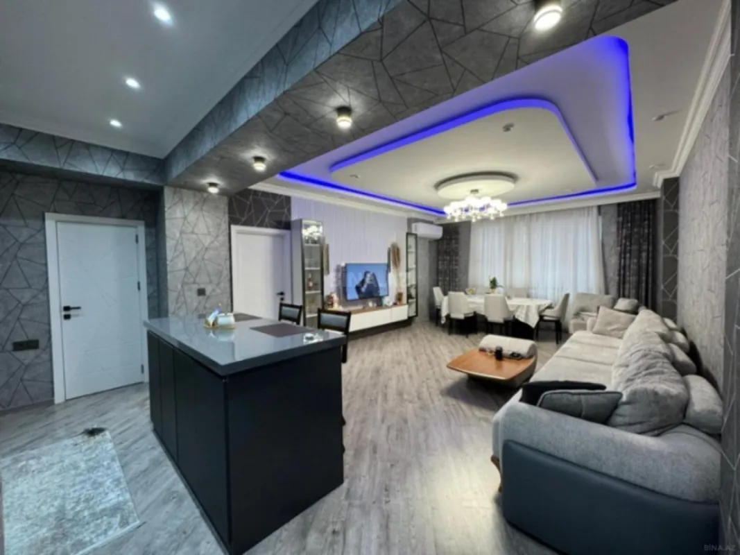 Satılır 3 otaqlı mənzil 101 m²