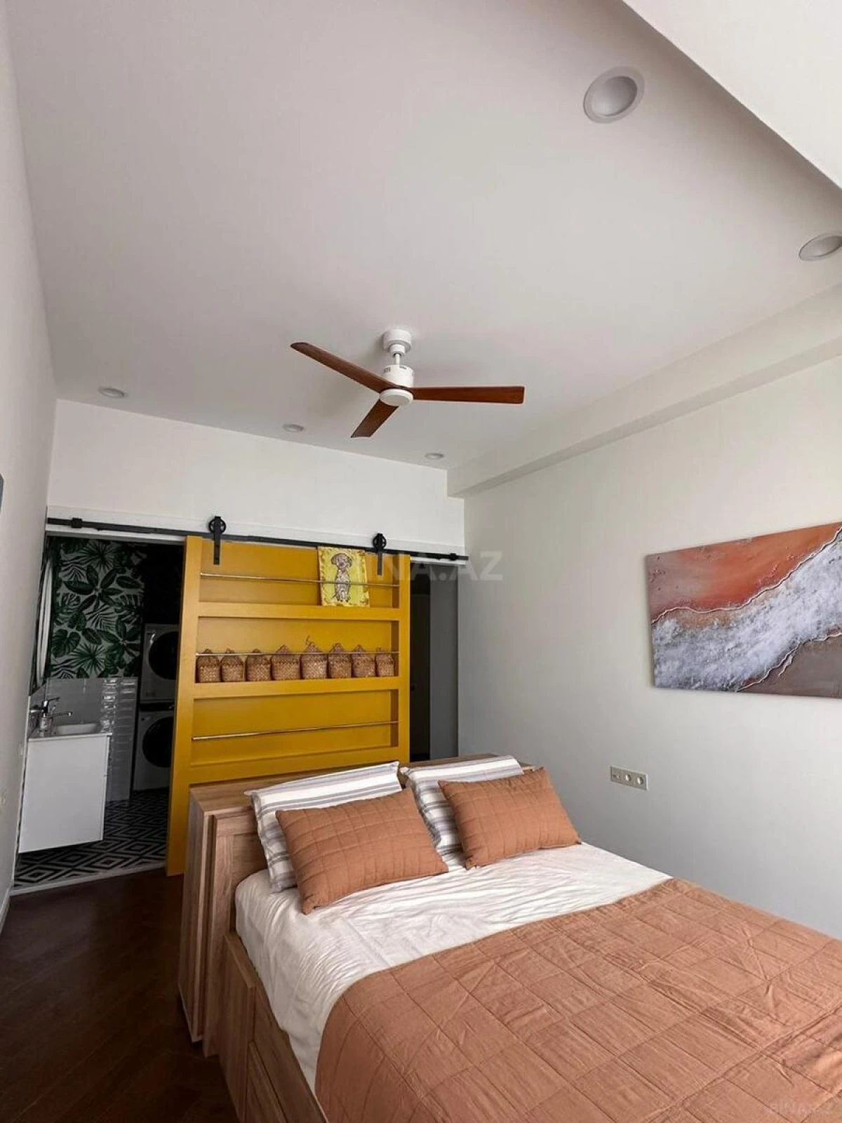 Kirayə verilir 3 otaqlı mənzil 120 m²