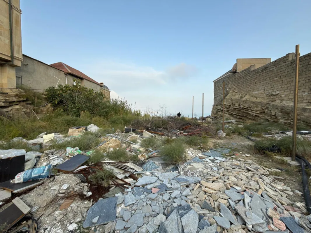 Satılır torpaq sahəsi 10 m²