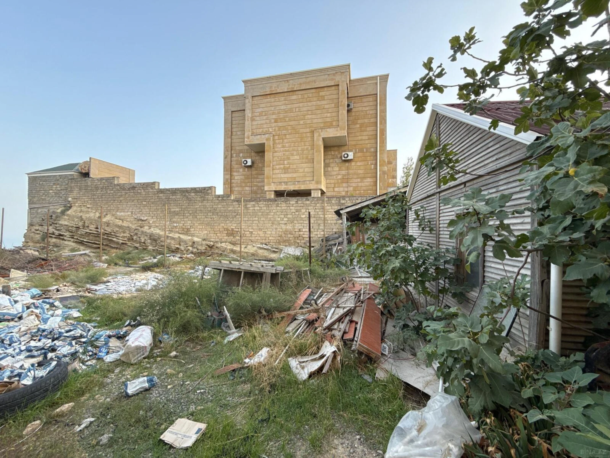 Satılır torpaq sahəsi 10 m²