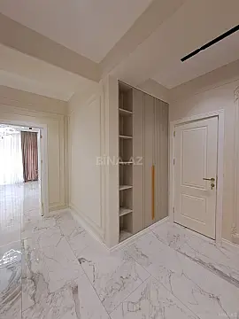 Satılır 3 otaqlı mənzil 109 m²