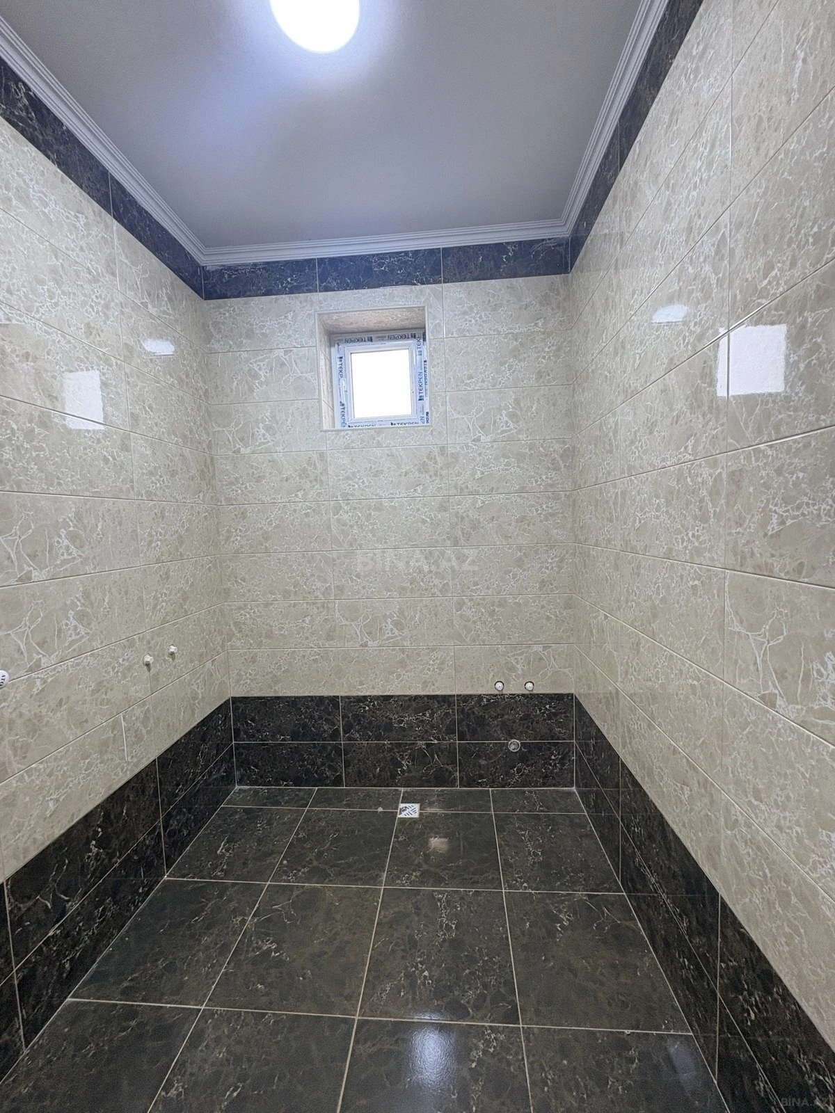 Satılır 4 otaqlı həyət evi 115 m²