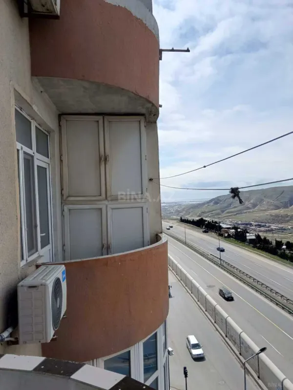 Satılır 3 otaqlı mənzil 96 m²