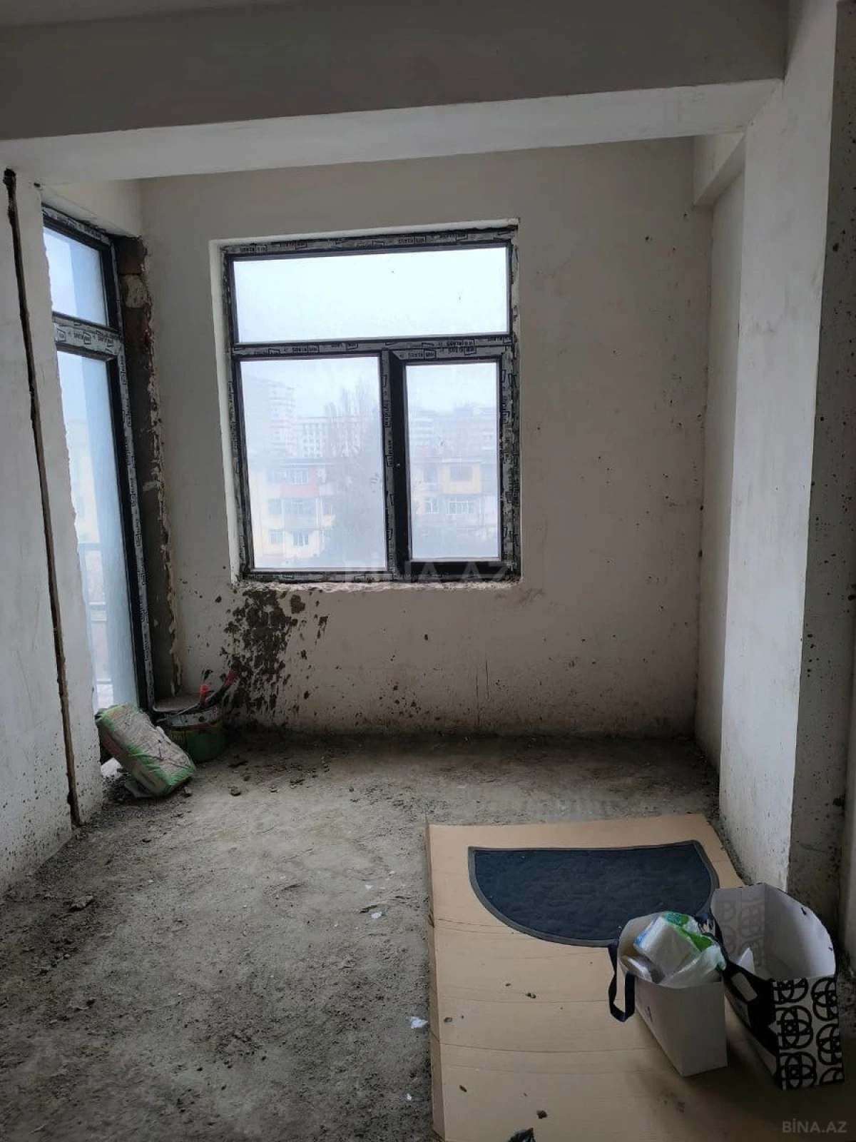 Satılır 1 otaqlı mənzil 44.3 m²