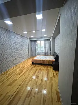 Kirayə verilir 3 otaqlı mənzil 127 m²