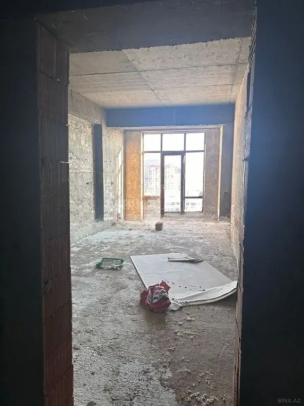 Satılır 2 otaqlı mənzil 70 m²