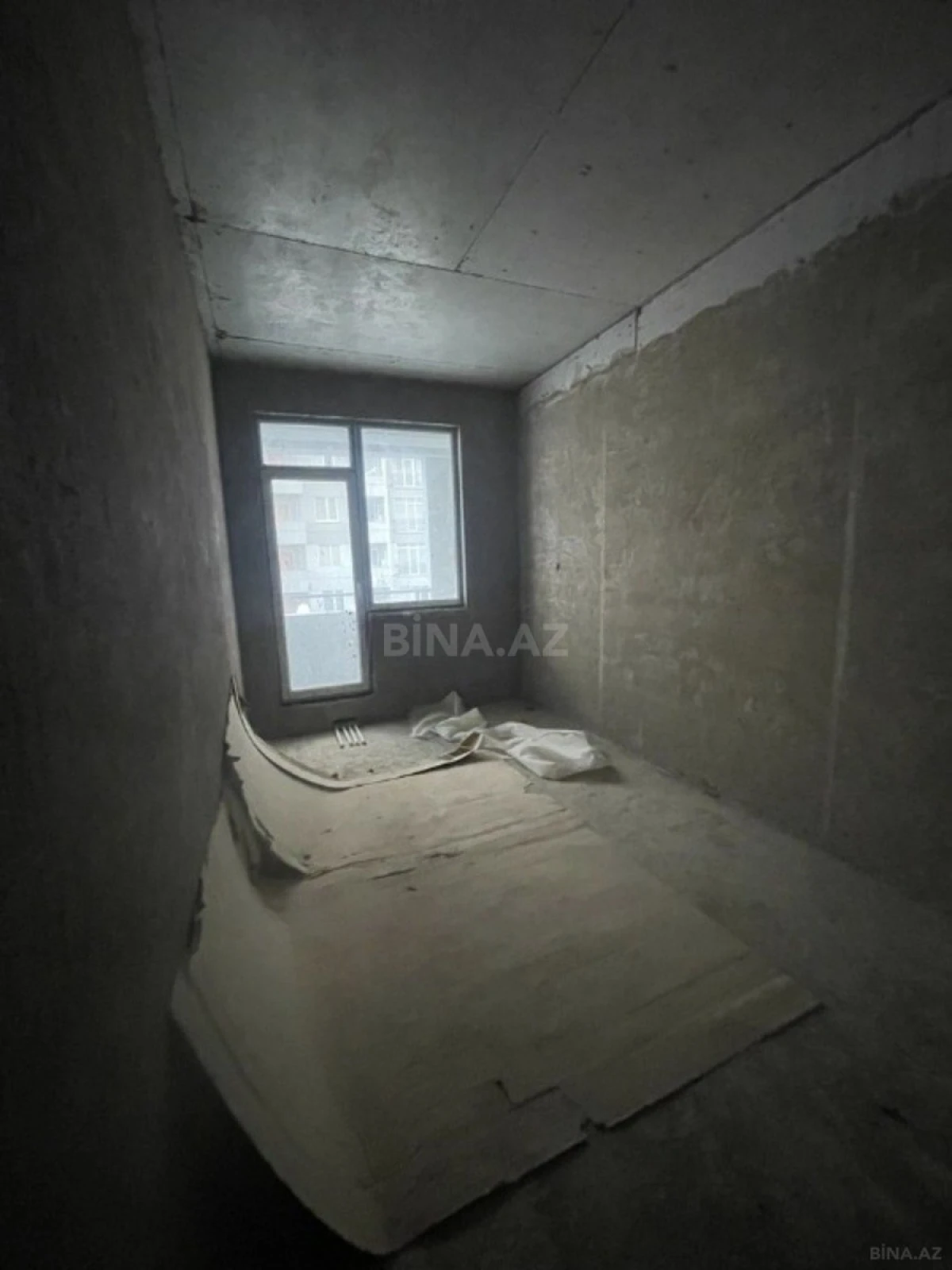 Satılır 2 otaqlı mənzil 70 m²