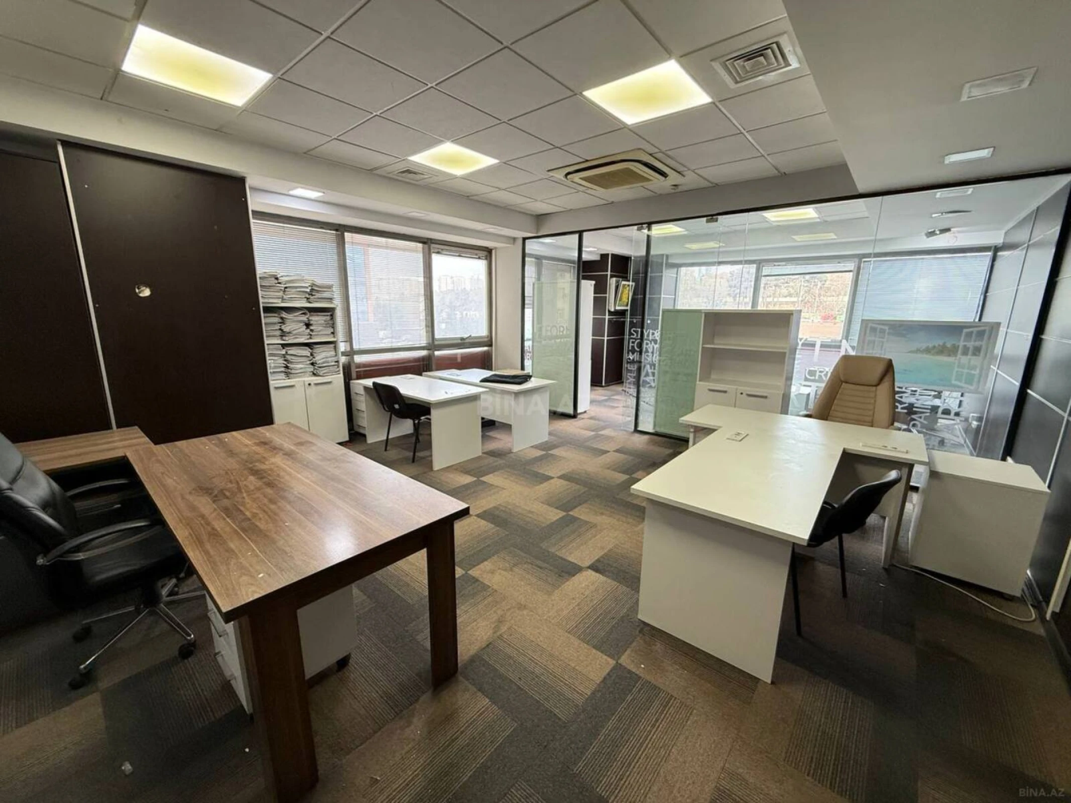 Kirayə verilir 15 otaqlı ofis 506 m²