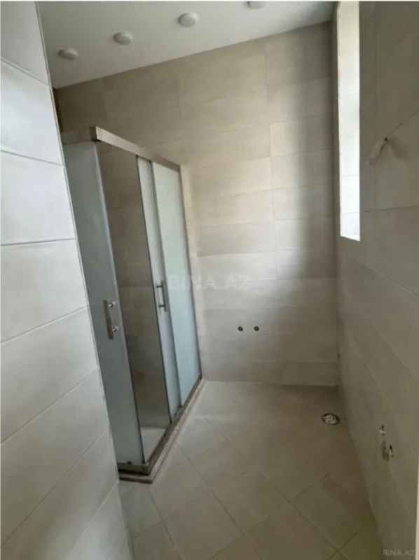 Satılır 6 otaqlı həyət evi 277 m²
