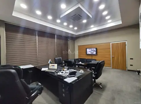 Kirayə verilir 5 otaqlı ofis 200 m² — Bakı 5 otaq 200.00 m²