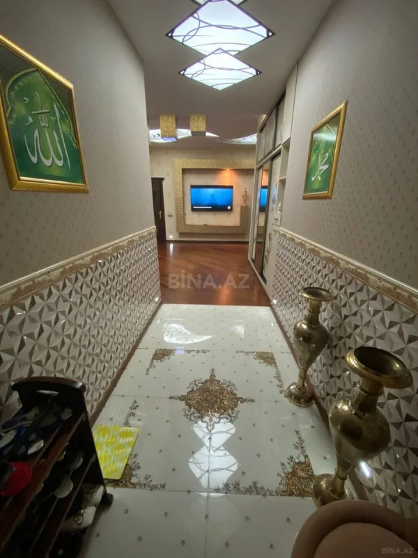 Satılır 4 otaqlı mənzil 170 m²