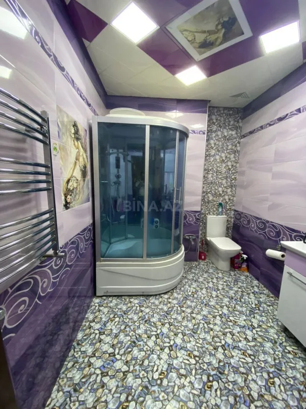 Satılır 4 otaqlı mənzil 170 m²