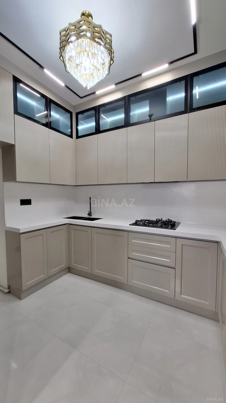 Satılır 3 otaqlı mənzil 100 m²