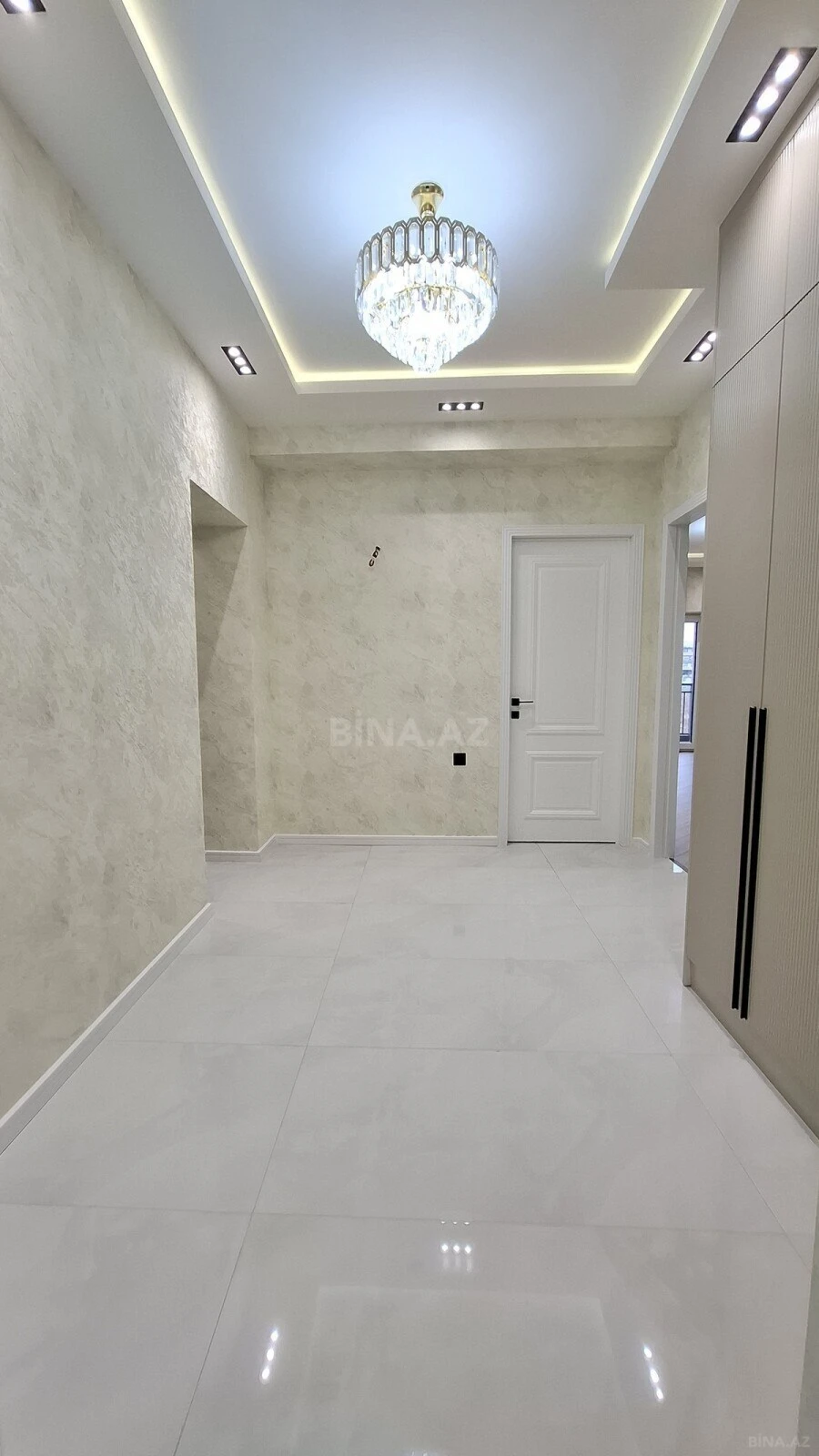 Satılır 3 otaqlı mənzil 100 m²