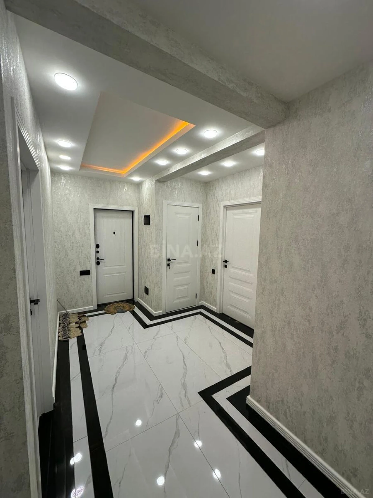 Satılır 3 otaqlı mənzil 80 m²