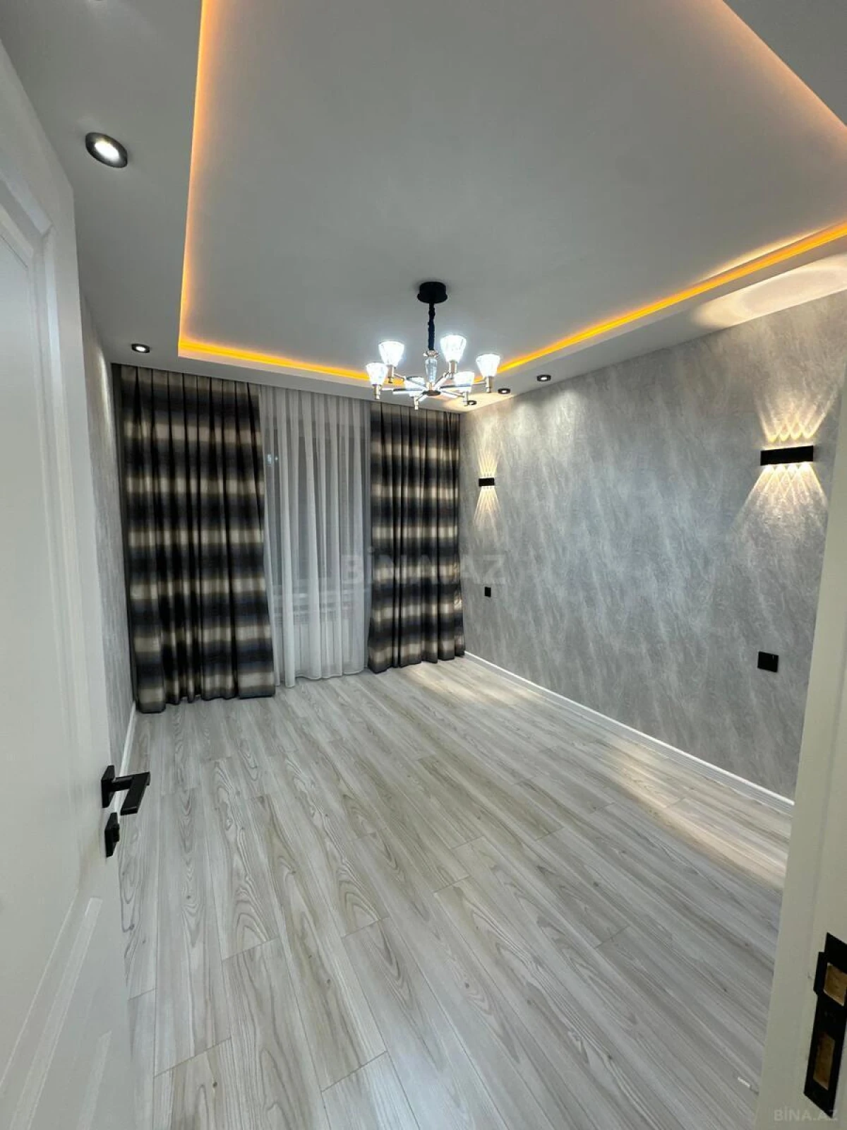 Satılır 3 otaqlı mənzil 80 m²