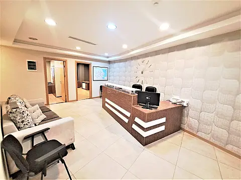 Kirayə verilir 5 otaqlı ofis 230 m²
