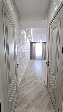 Satılır 3 otaqlı mənzil 130 m²
