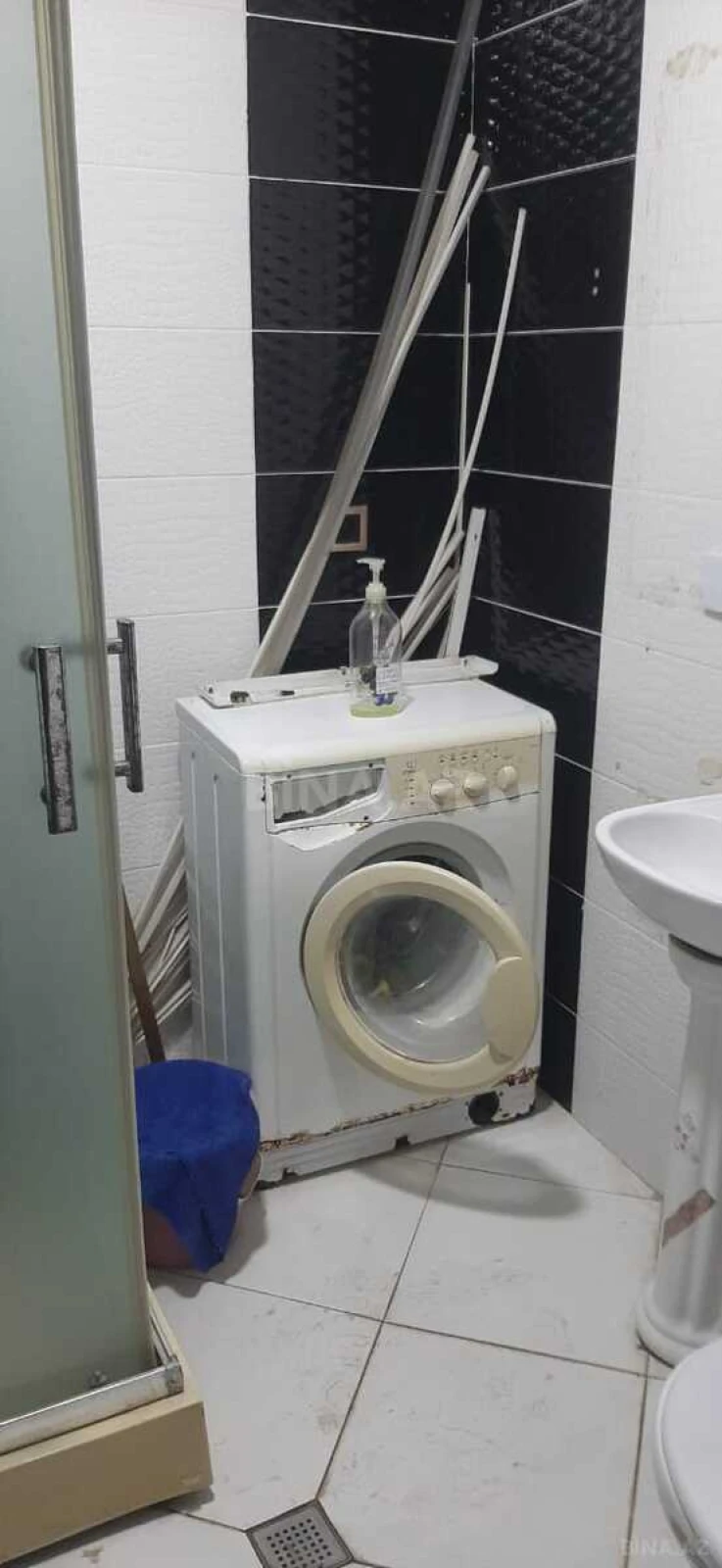 Satılır obyekt 178.1 m²