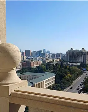 Satılır 4 otaqlı mənzil 203 m² — Bakı, Nəsimi 4 otaq 203.00 m²