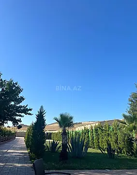 Satılır obyekt 600 m²