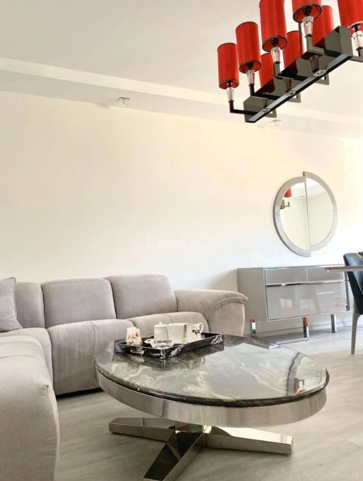 Satılır obyekt 600 m²