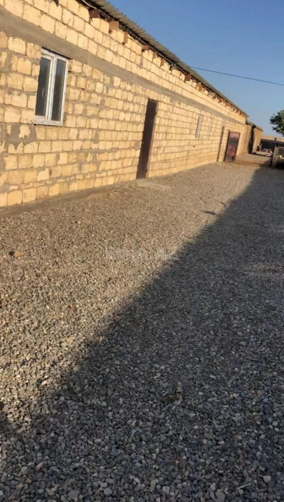 Satılır obyekt 600 m²