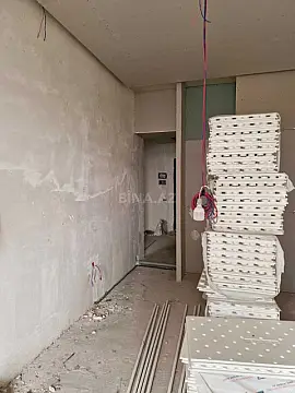 Satılır 2 otaqlı mənzil 66 m²