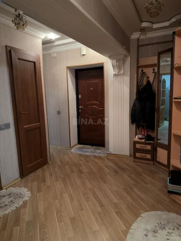 Satılır 3 otaqlı mənzil 90 m²