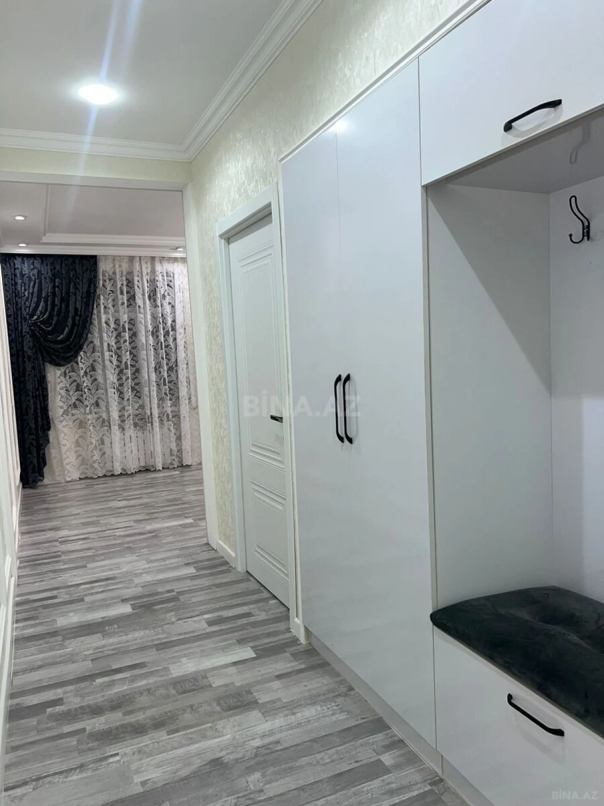 Satılır 3 otaqlı mənzil 60 m²