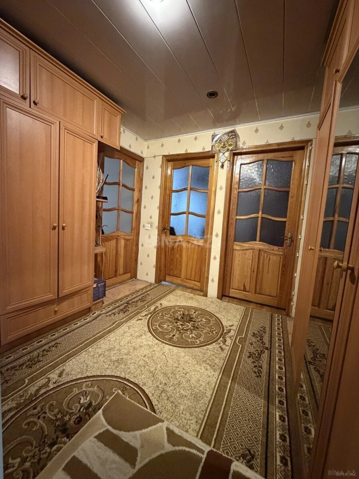 Satılır 4 otaqlı mənzil 104 m²