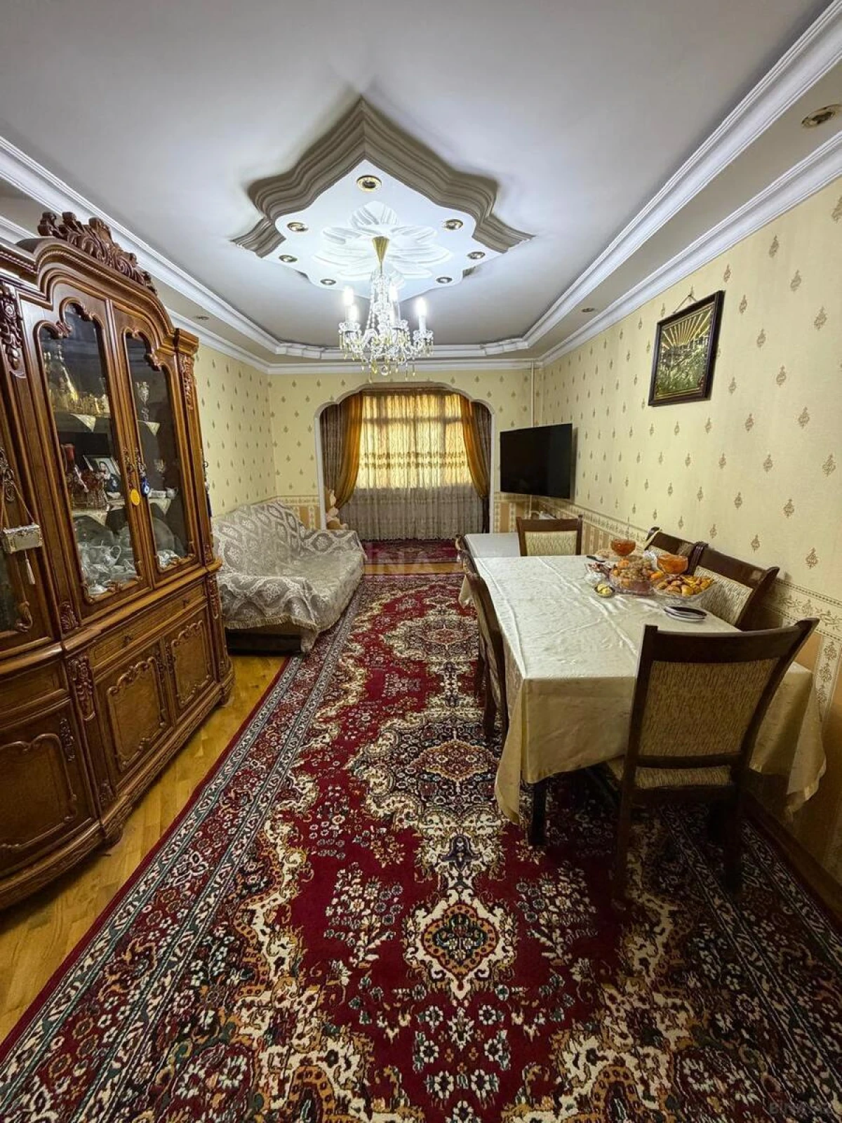 Satılır 4 otaqlı mənzil 104 m²