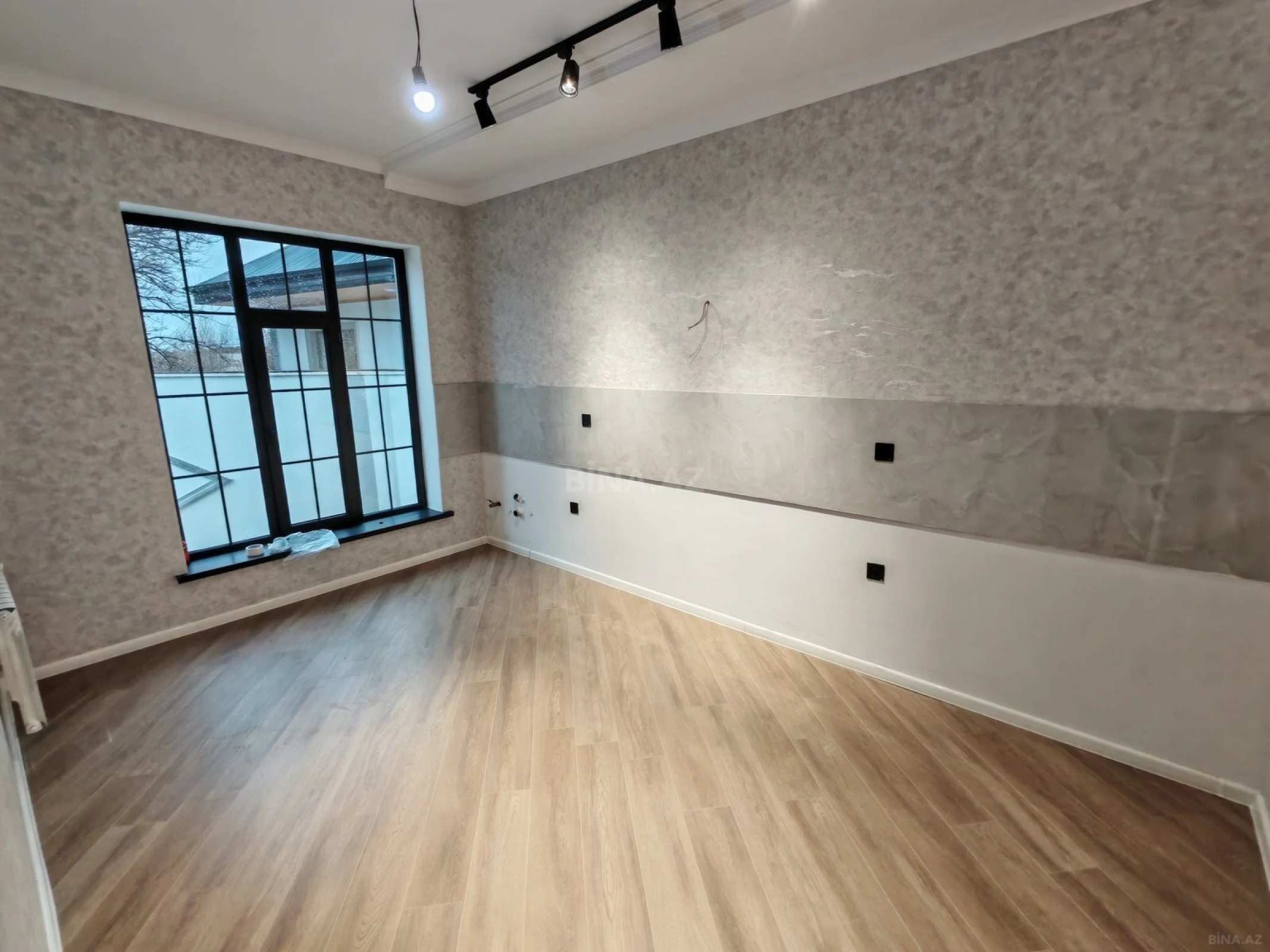 Satılır 4 otaqlı həyət evi 120 m²