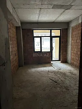 Satılır 5 otaqlı mənzil 296 m²