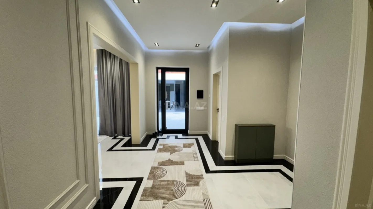 Satılır 4 otaqlı həyət evi 130 m²