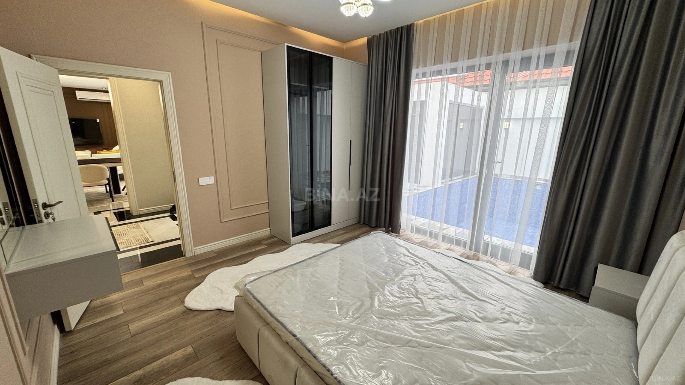 Satılır 4 otaqlı həyət evi 130 m²