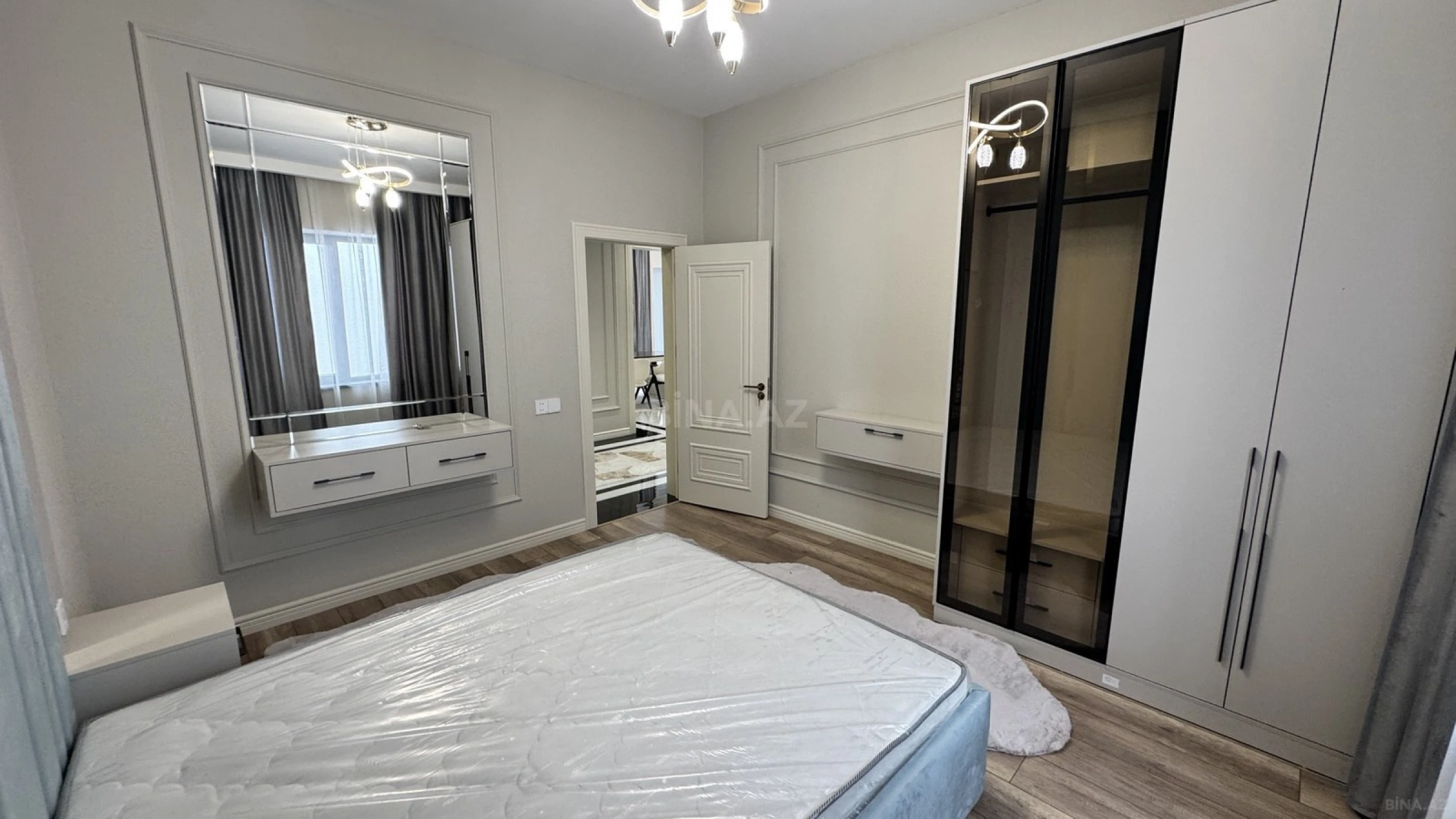 Satılır 4 otaqlı həyət evi 130 m²