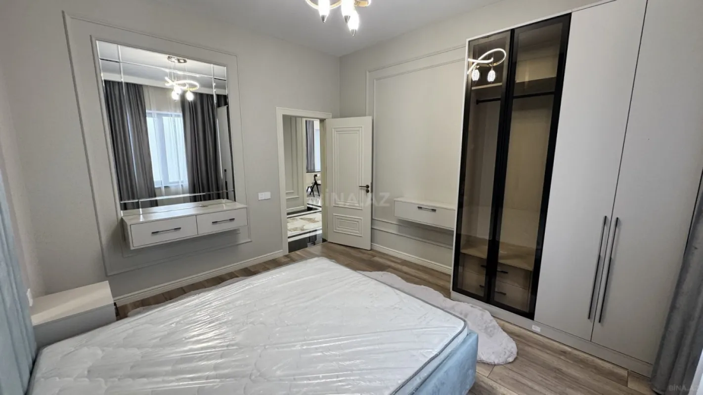 Satılır 4 otaqlı həyət evi 130 m²