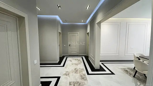Satılır 4 otaqlı həyət evi 130 m²