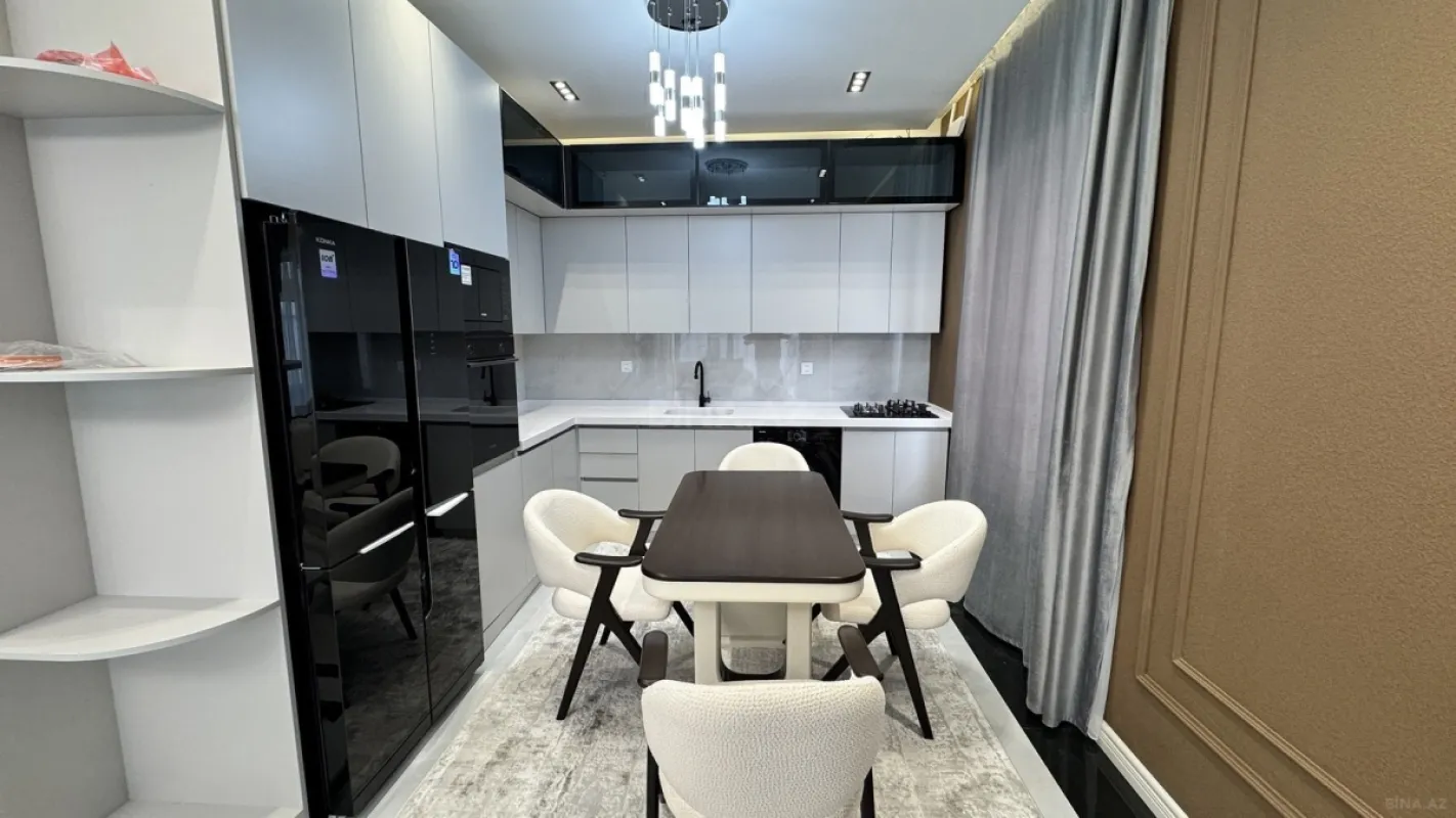 Satılır 4 otaqlı həyət evi 130 m²