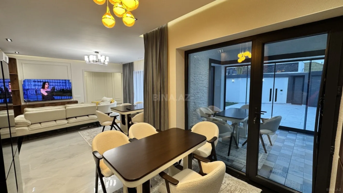 Satılır 4 otaqlı həyət evi 140 m²