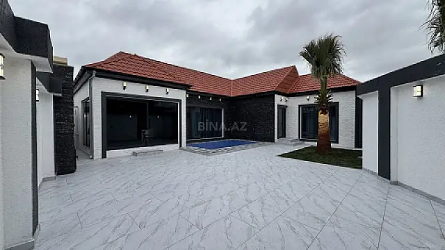 Satılır 4 otaqlı həyət evi 140 m²