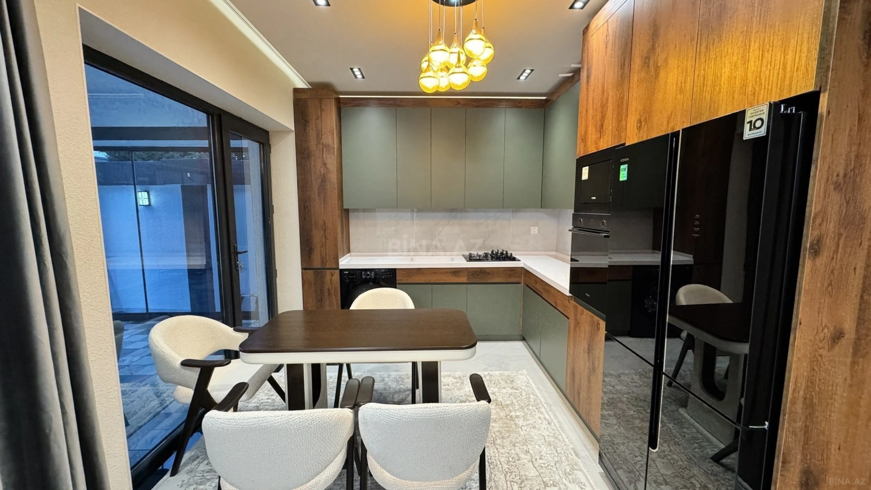 Satılır 4 otaqlı həyət evi 140 m²