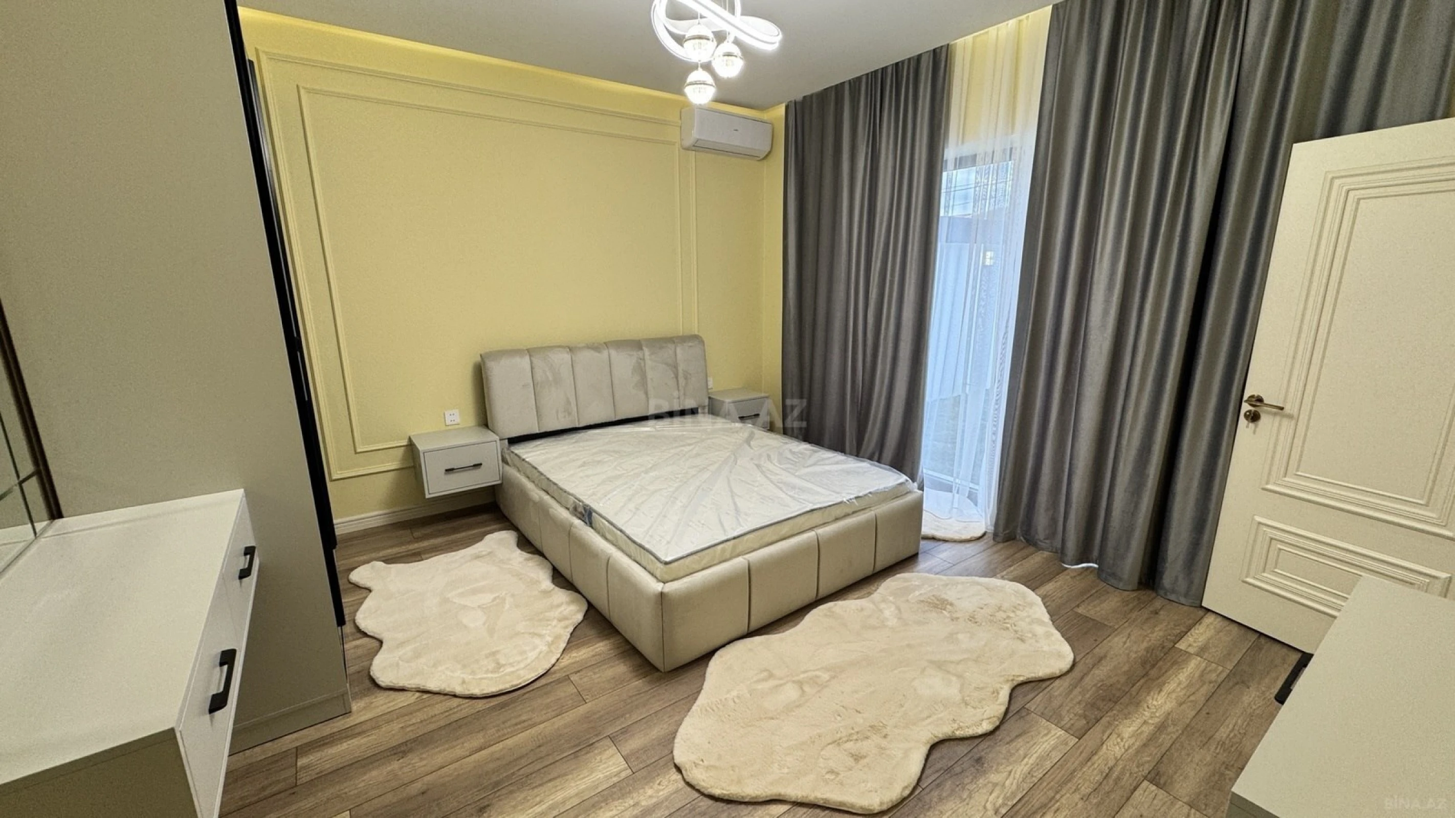 Satılır 4 otaqlı həyət evi 140 m²