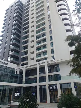 Satılır 3 otaqlı mənzil 164 m²