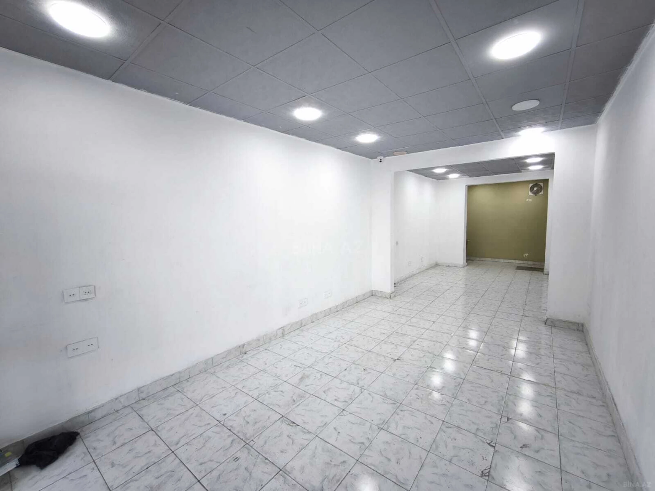 Kirayə verilir 2 otaqlı ofis 50 m²